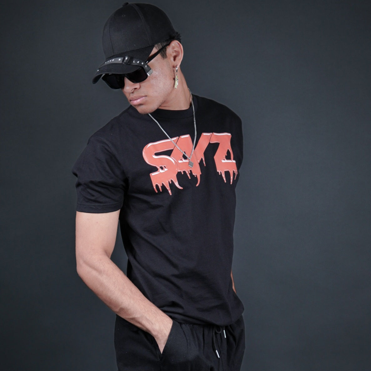 SaVz Drippy "Black & Red" (Shirt)